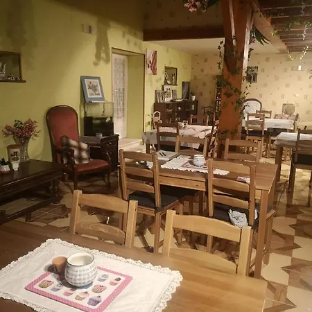 Le Pommier D'hote Panzió Clussais-la-Pommeraie