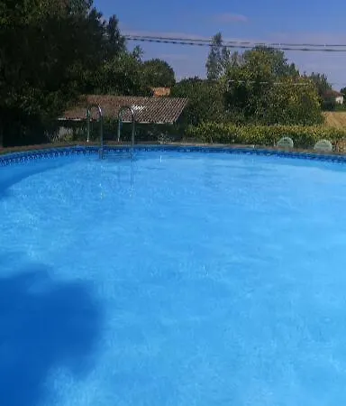 Le Pommier D'hote 3*