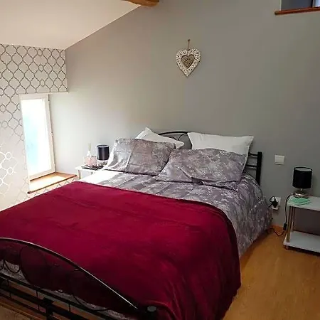 Bed and Breakfast Le Pommier D'hote Clussais-la-Pommeraie