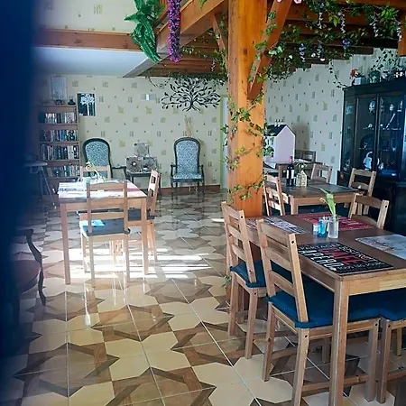 Le Pommier D'hote Clussais-la-Pommeraie