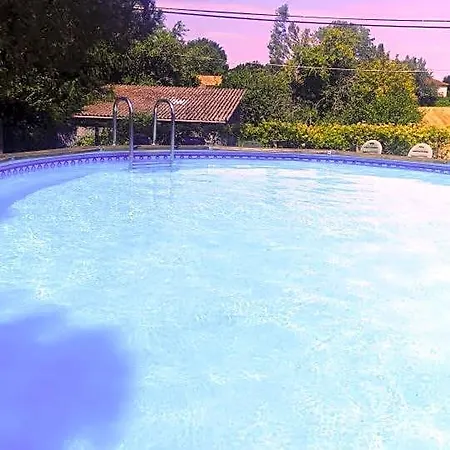Le Pommier D'hote Bed and Breakfast